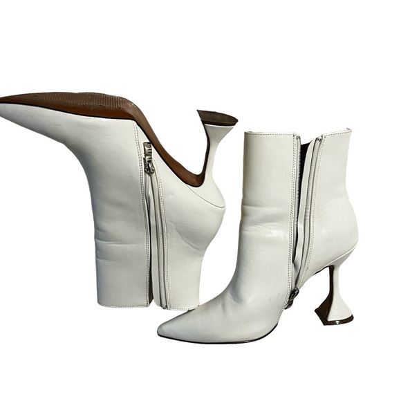AMINA MUADDI Giorgia Leather Flared Heel Ankle Boots White 40 US Size 10 - Picture 7 of 16